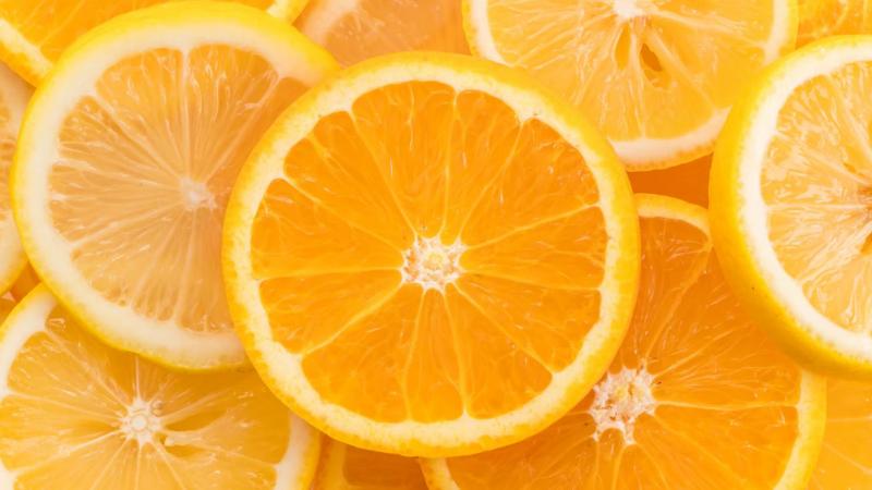 Quanto custa um espremedor de laranja industrial e como escolher o melhor para seu negócio